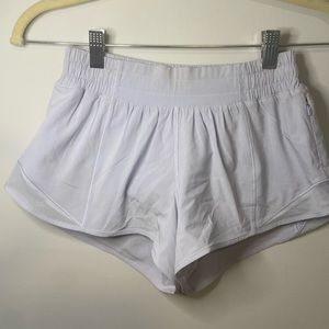 Lululemon Hotty Hot short- 2” size 4